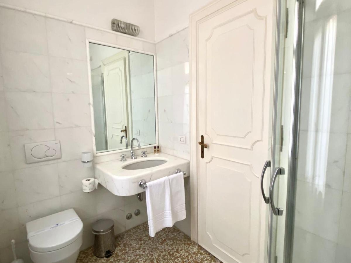 San Gregorio Venice Apartments Bagian luar foto